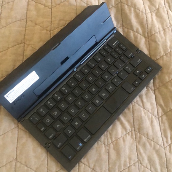 Keyboard for tablet - Picture 4 of 7